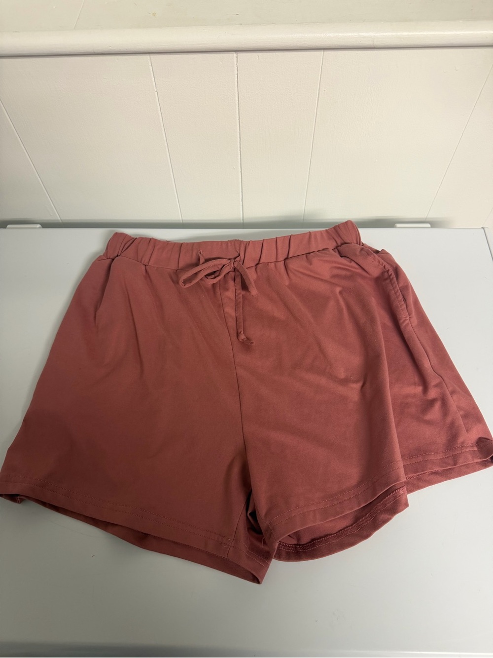 Women's Drawstring Athletic Shorts in Dusty Rose